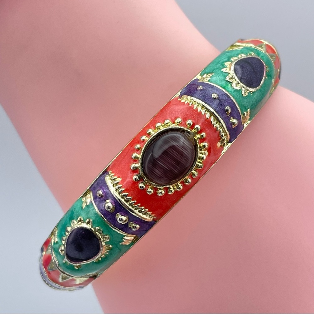 Artisan Enamel Cat’s Eye Cabochon Bangle Bracelet Gold Tone Vintage